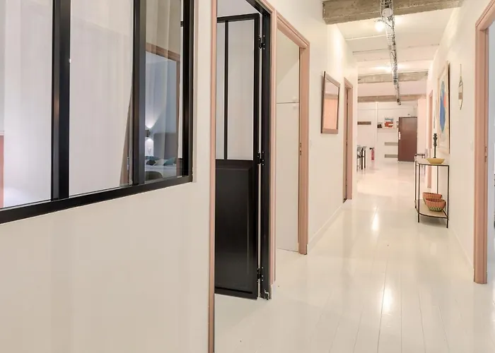 Artist And Design Loft - 10 Guests - 5 Min From Metro